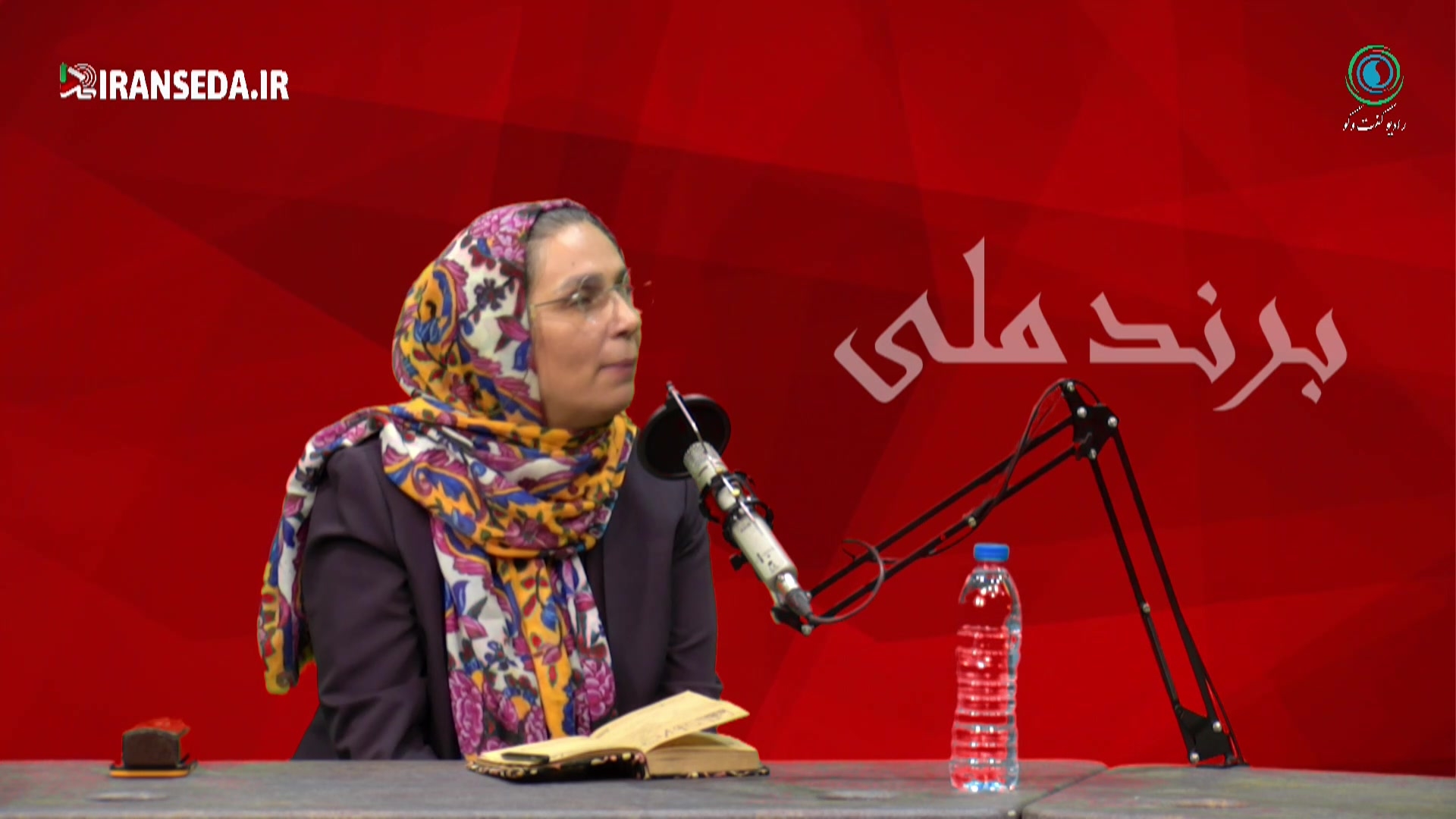 جایگاه گردشگری در برندسازی ملی با تکیه بر سهم و نقش راهنمایان گردشگری