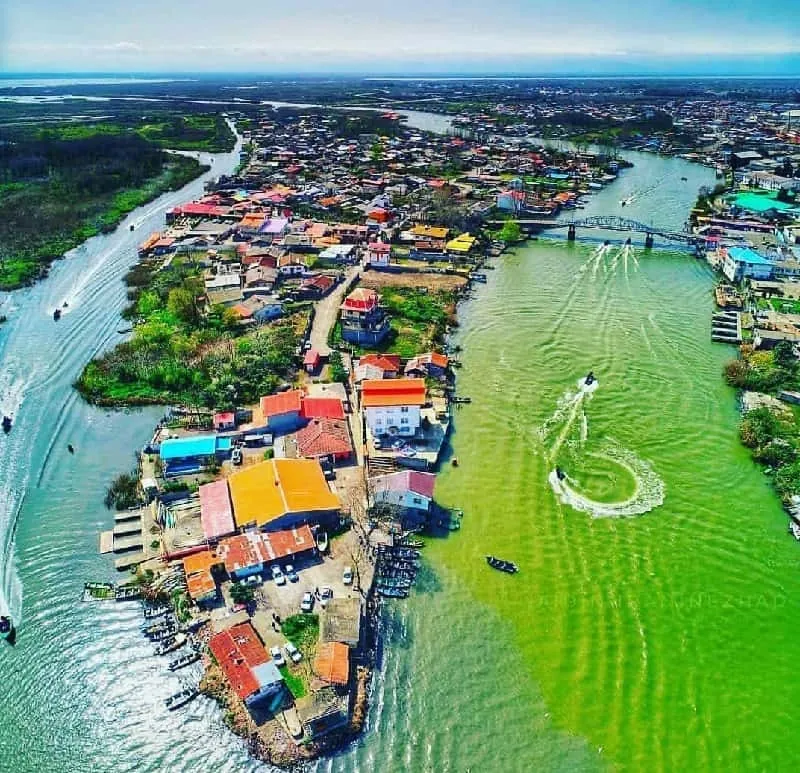 تالاب انزلی؛ نگین سبز شمال ایران