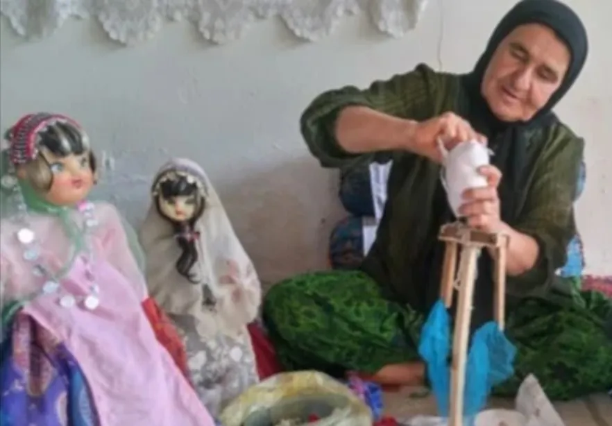 عروسکهای محلی ایران؛ لباس محلی و فرهنگ مردم در قاب پارچه