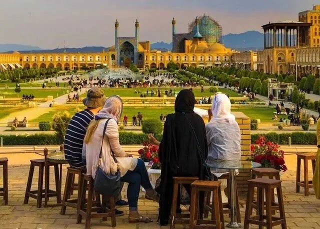 گردشگری؛ موتور محرک برندسازی ملی ایران 1 گردشگری؛ موتور محرک برندسازی ملی ایران