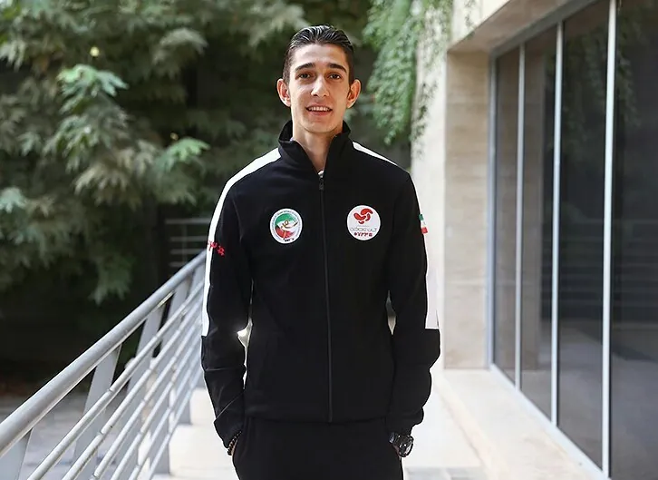 فرزان عاشورزاده
