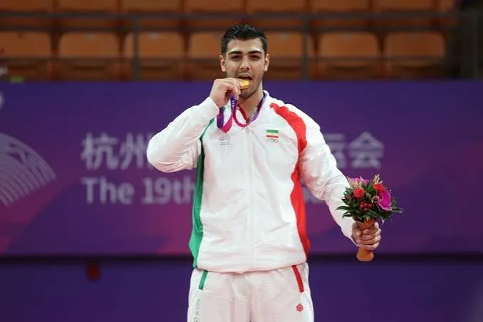صادق آذرنگ