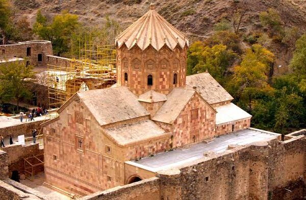کلیسای استپانوس مقدس (سنت استفان) — جلفا