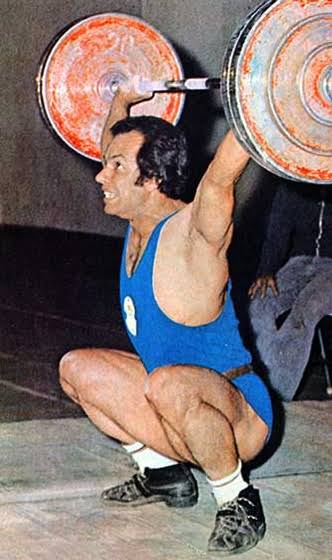 پرویز جلایر