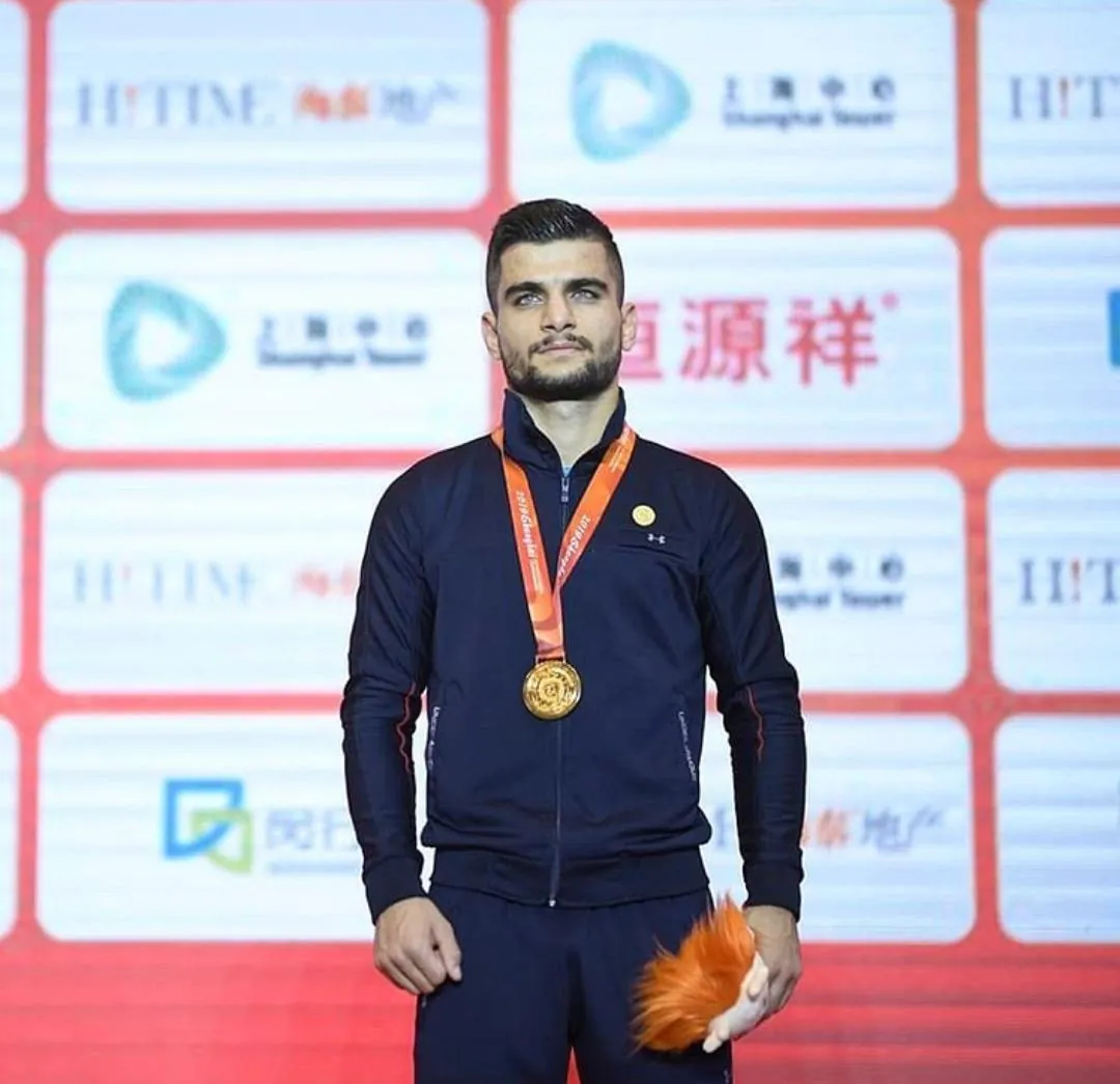 عرفان آهنگریان